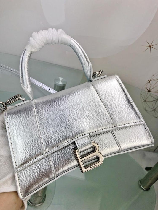 Luxury Elegant Leather Top Handle Bag – Special Edition