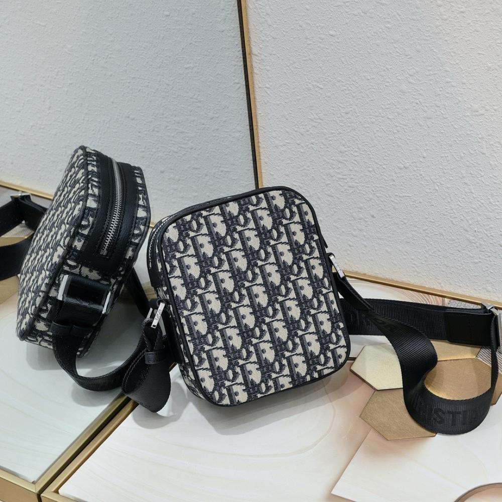 Luxury Stylish Black Printed Calfskin Shoulder Bag – Limited Edition