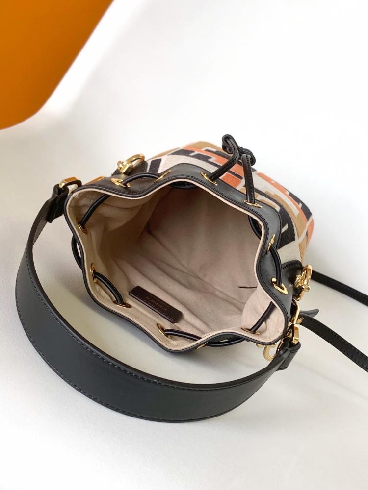 Bucket Bag