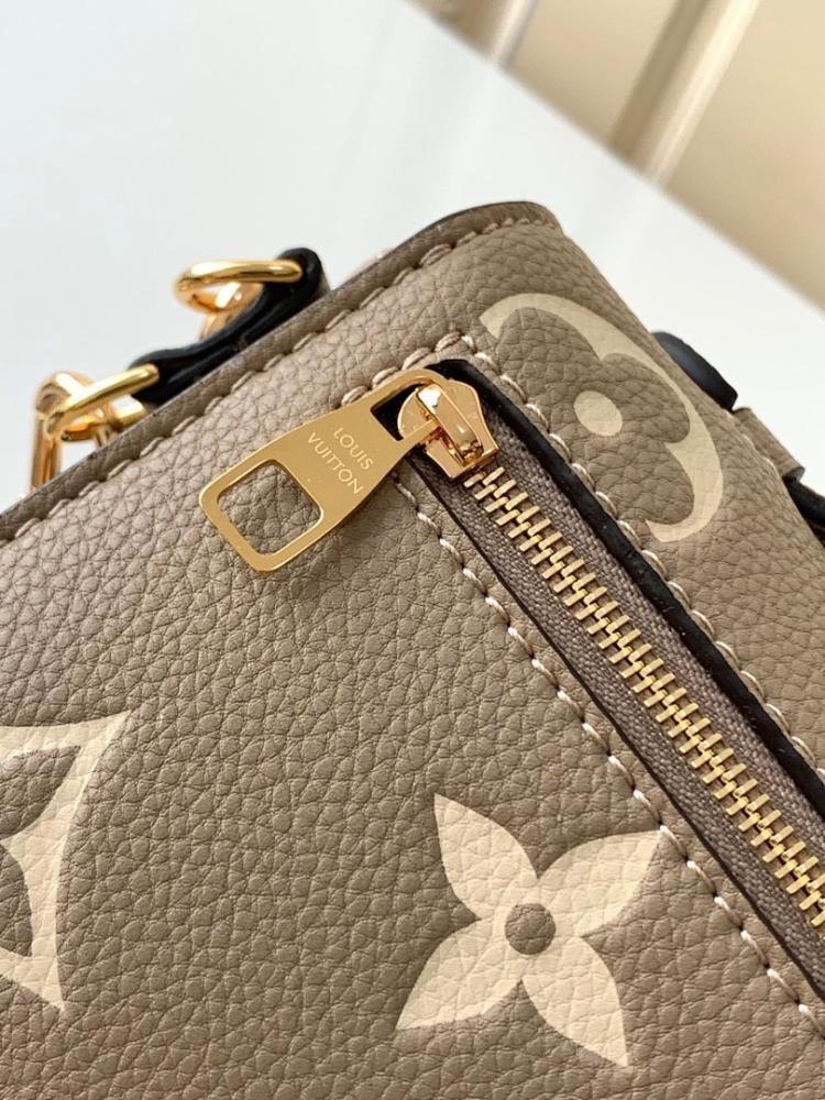 Stylish Calfskin Shoulder Bag – Special Edition