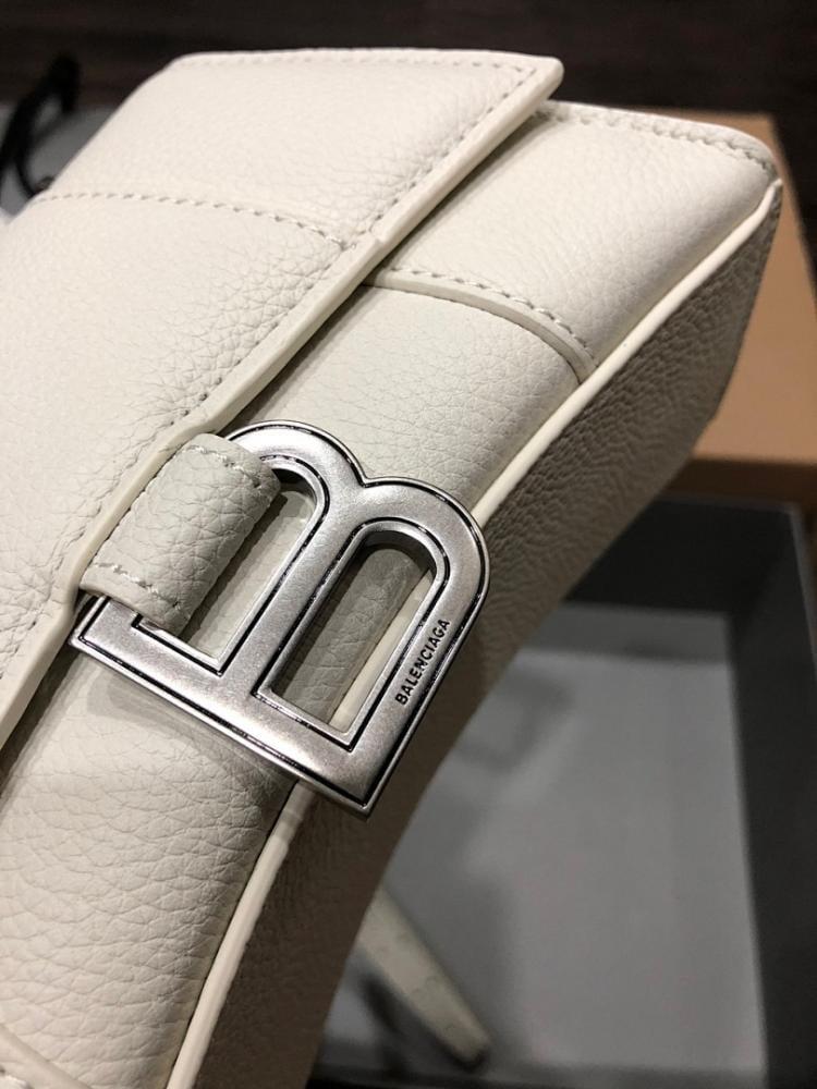 Modern Stylish Leather Top Handle Bag