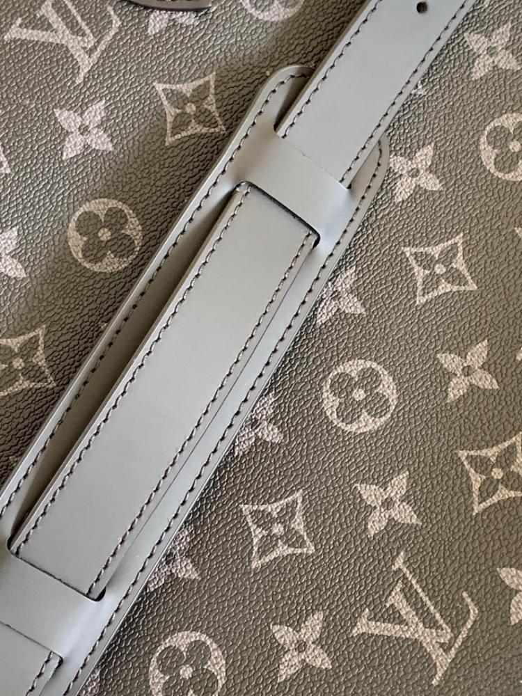 Luxury Silver Canvas Shoulder Bag – Limited Edition