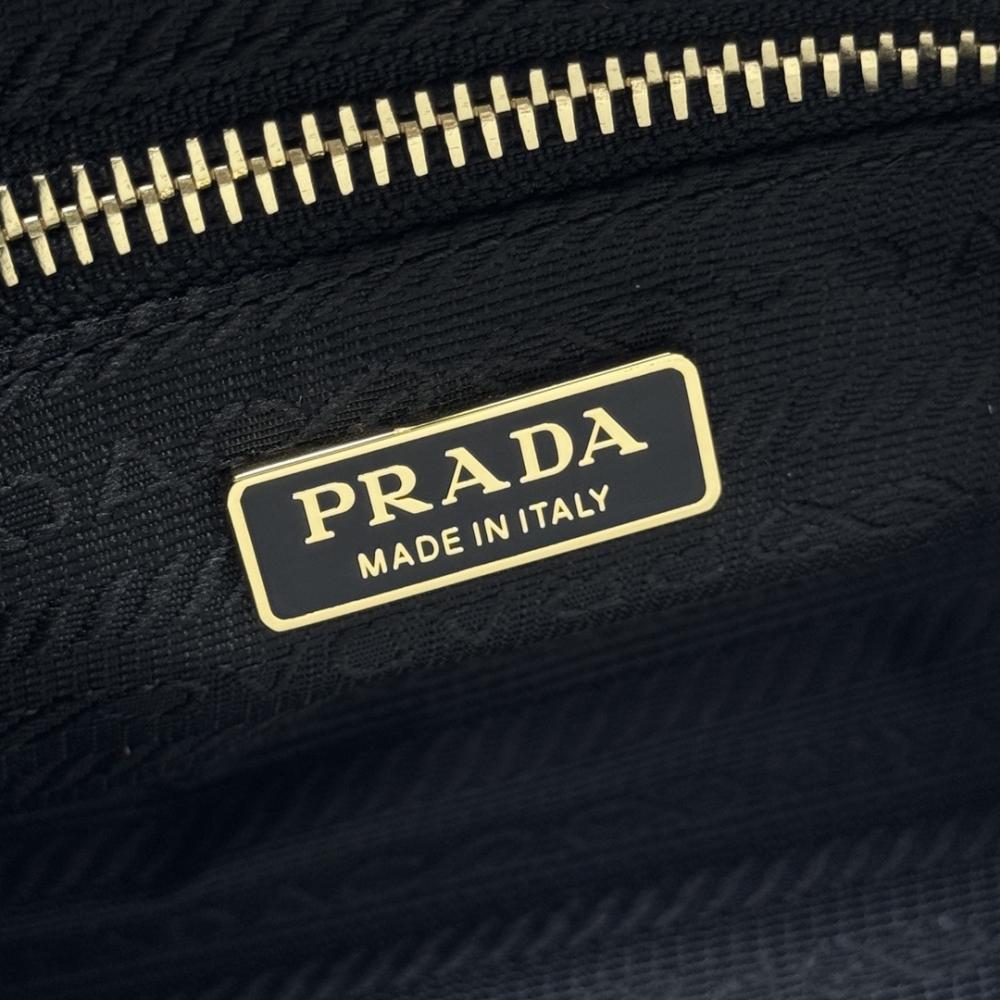 Classic Crossbody Bag