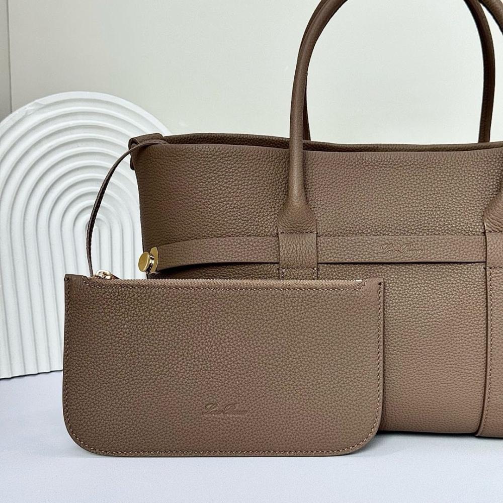 Modern Refined Leather Tote Bag