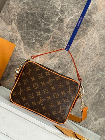 Arco Monogram Leather Shoulder Bag