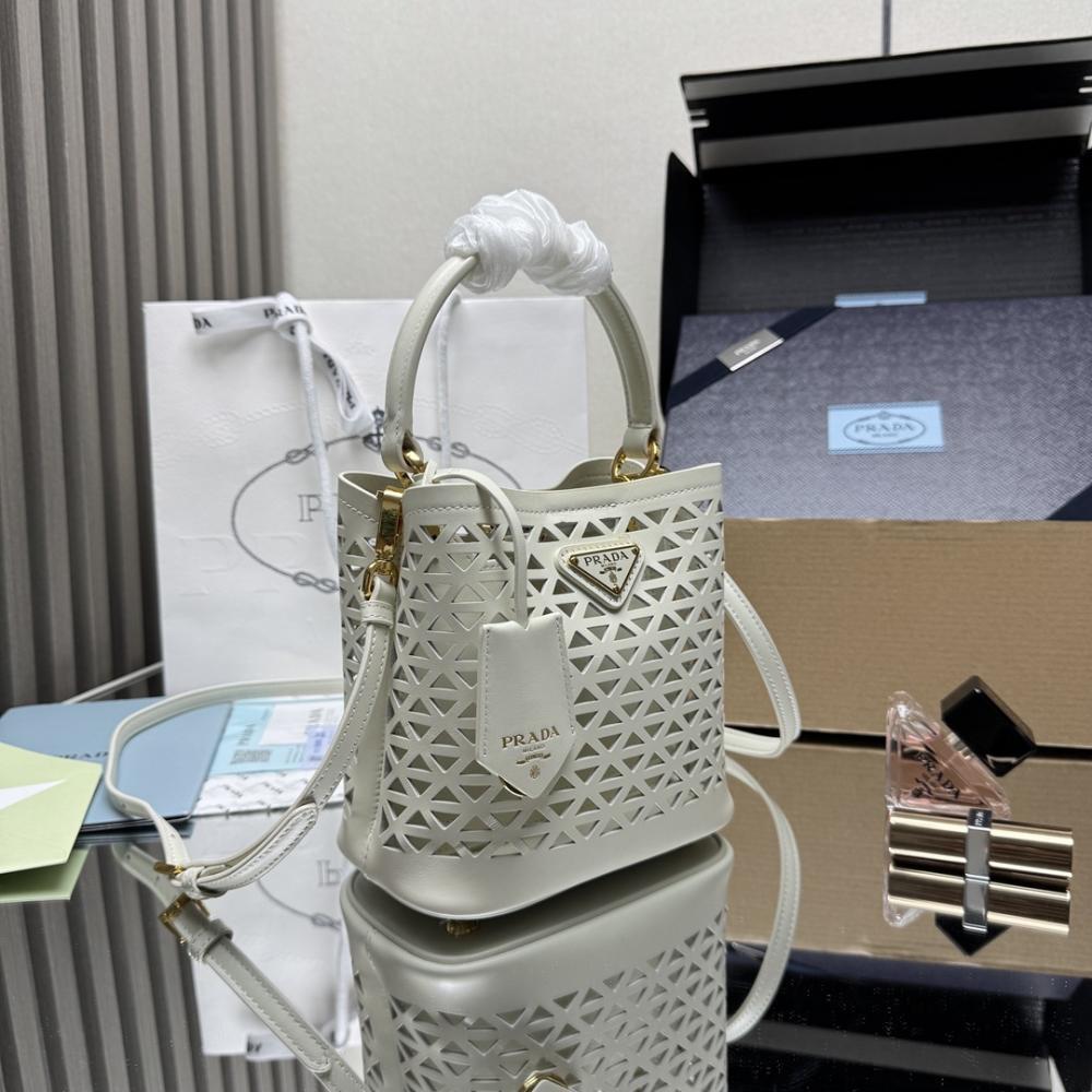 Saddle Leather Top Handle Bag
