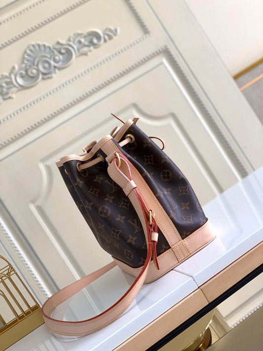 Classic Modern Leather Bucket Bag