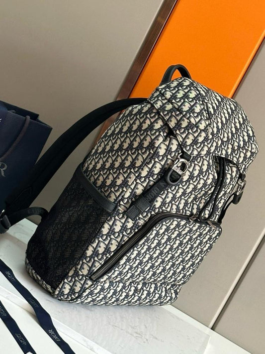 Classic Italian-Inspired Quilted Leather Shoulder Bag