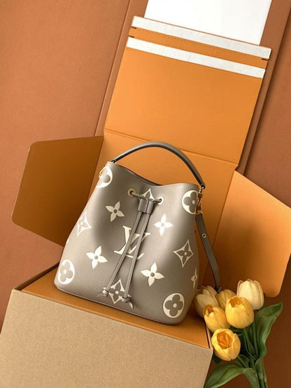 Bucket Bag