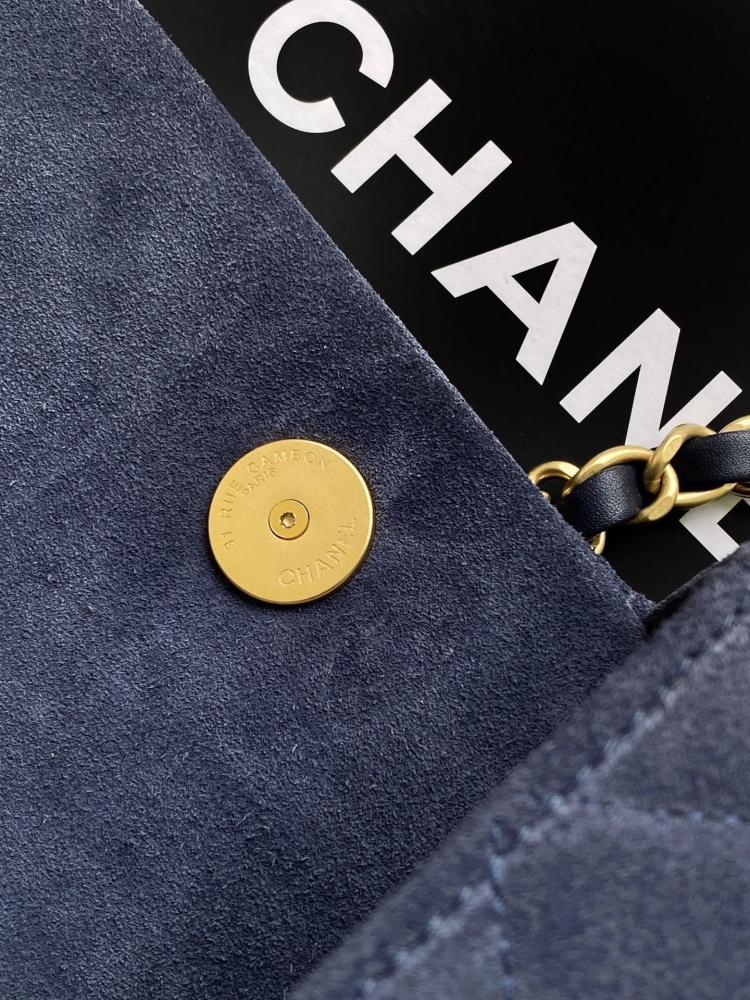 Classic Gold Leather Shoulder Bag