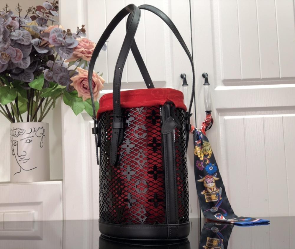 Bucket Bag
