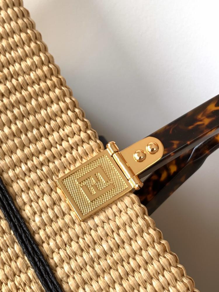 Elegant Crossbody Bag
