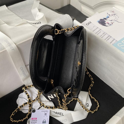 Elegant Leather Top Handle Bag