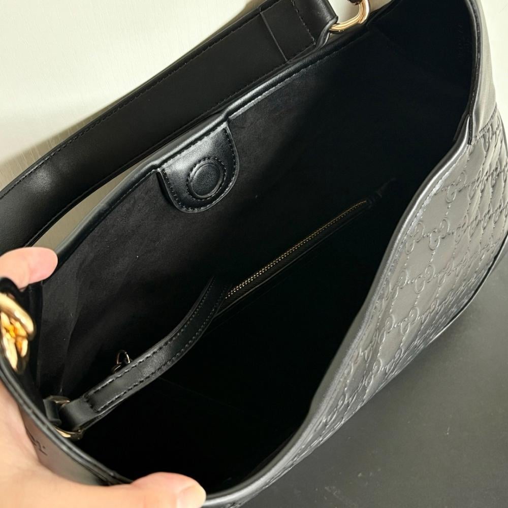 Modern Shoulder Bag – Limited Edition