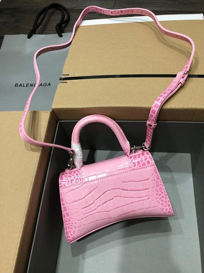 Stylish Refined Leather Shoulder Bag