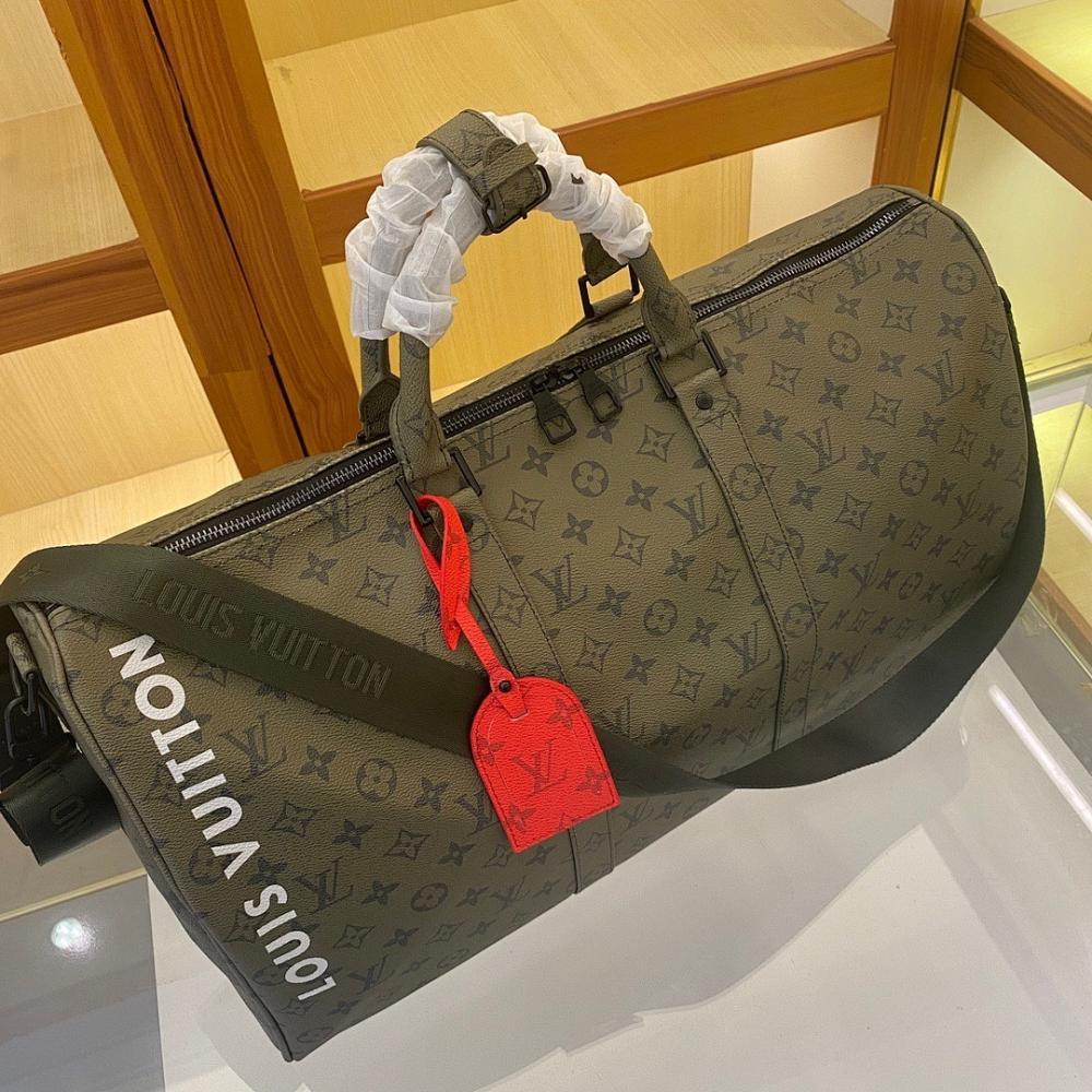 Stylish Leather Travel Bag – Limited Edition