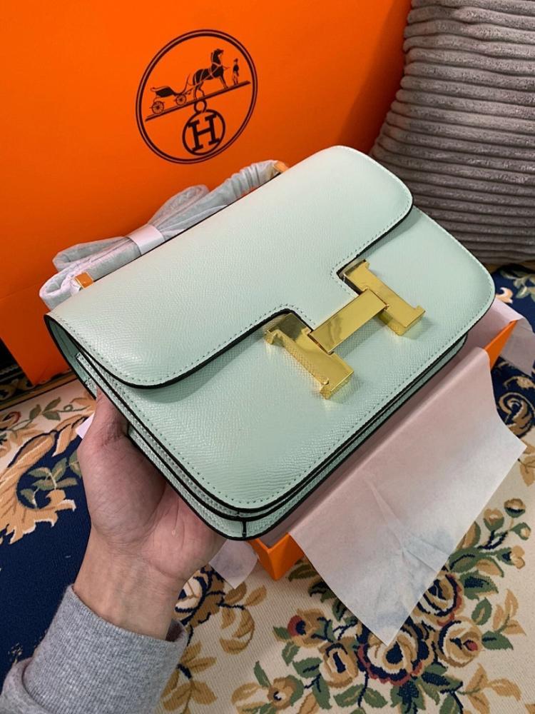 Stylish Refined Gold Leather Shoulder Bag