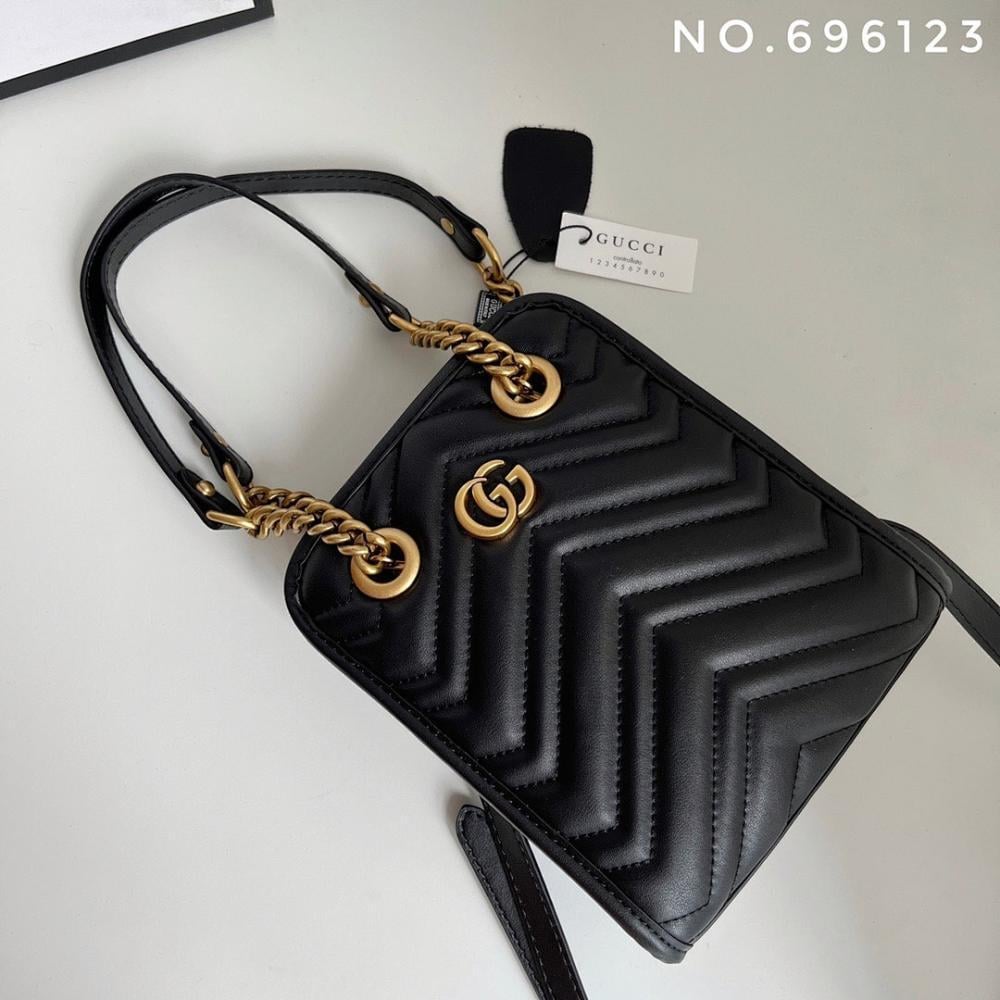 Modern Stylish Quilted Crossbody Bag