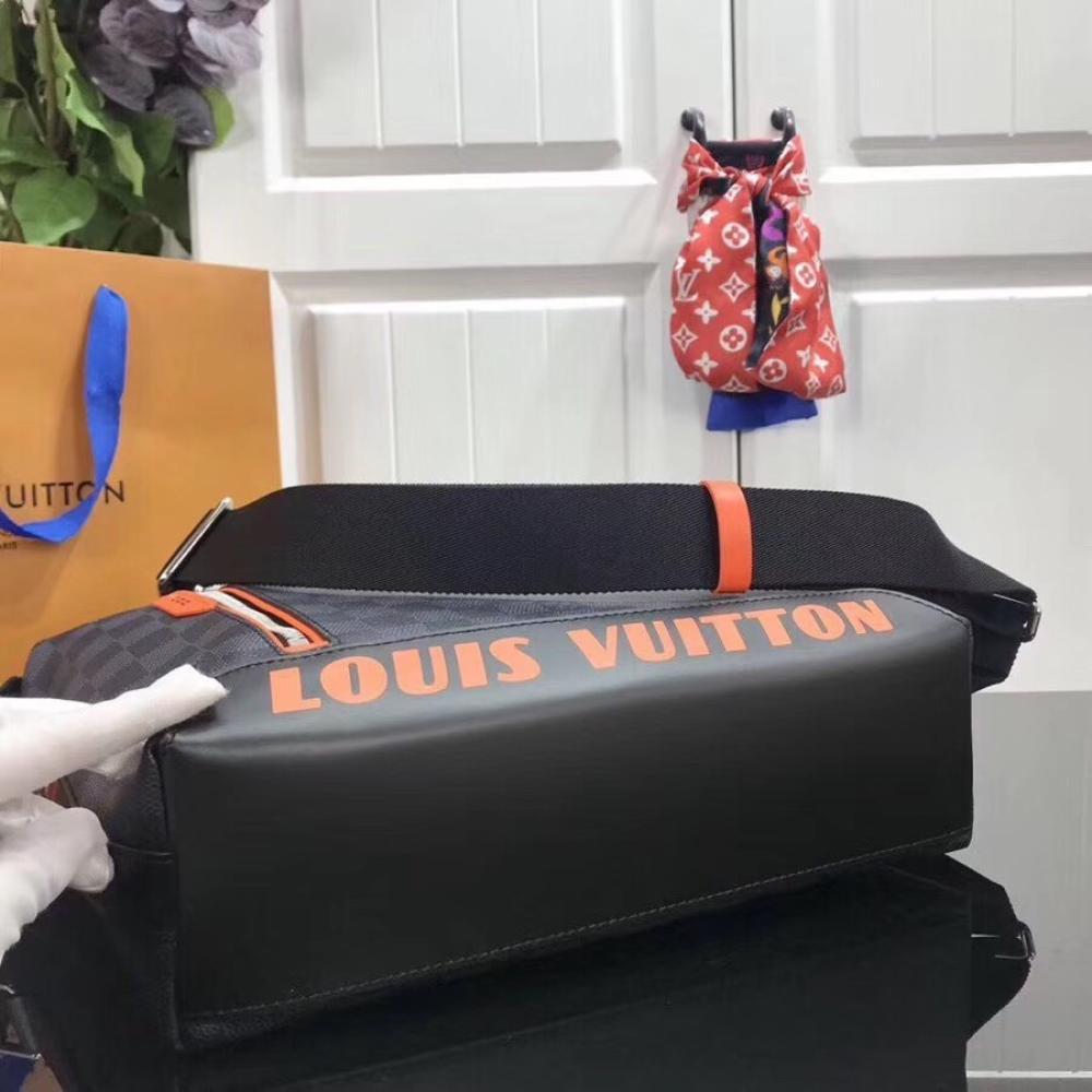 Messenger Bag