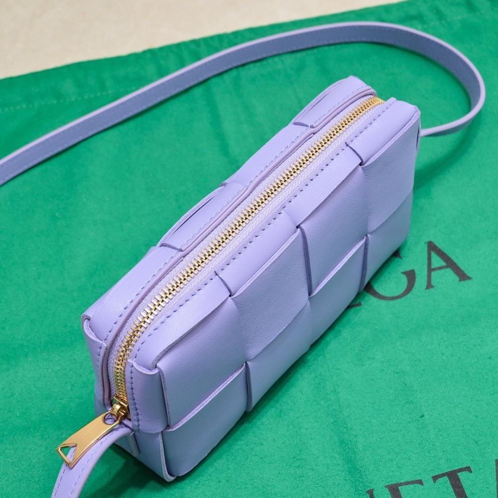 Modern Luxury Woven Shoulder Bag