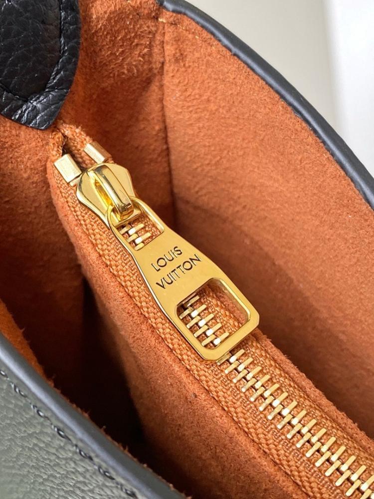 Stylish Premium Leather Shoulder Bag