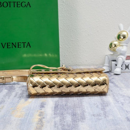 Luxury Shoulder Bag – Limited Edition