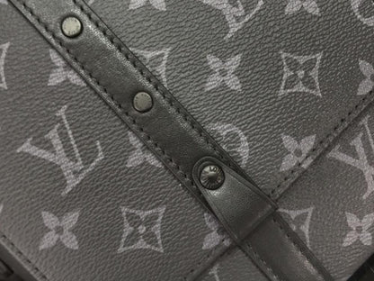 Elegant Messenger Bag