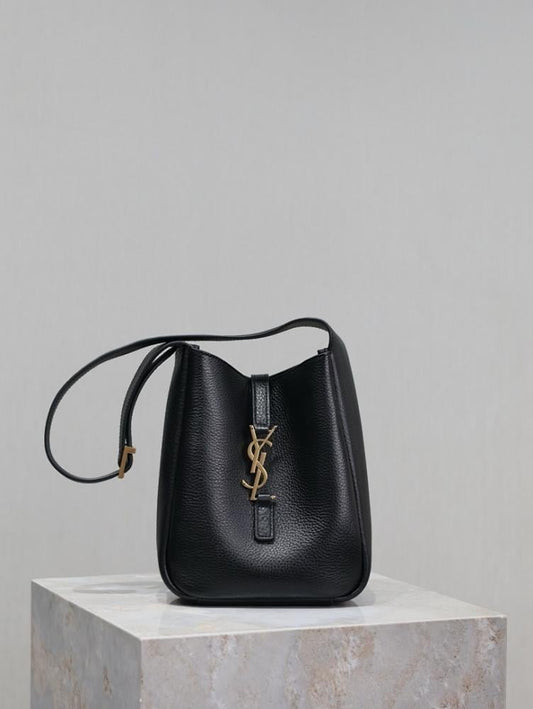 Alma Leather Shoulder Bag