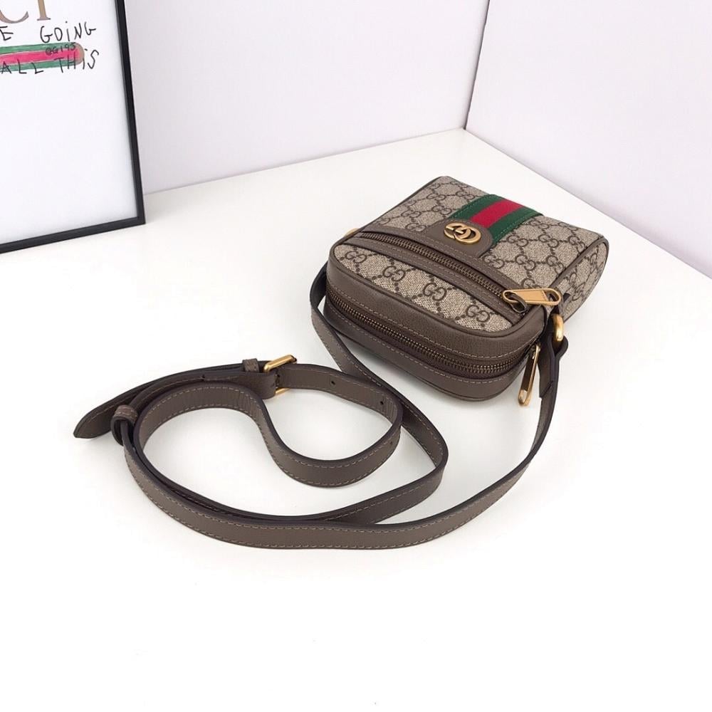 Italian-Inspired Elegant Shoulder Bag