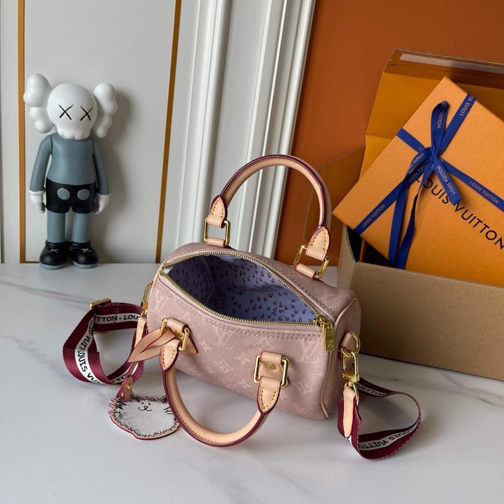 Modern Leather Crossbody Bag