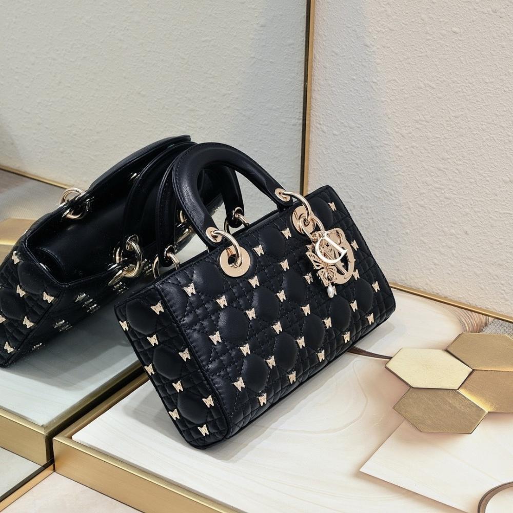 Modern Elegant Shoulder Bag