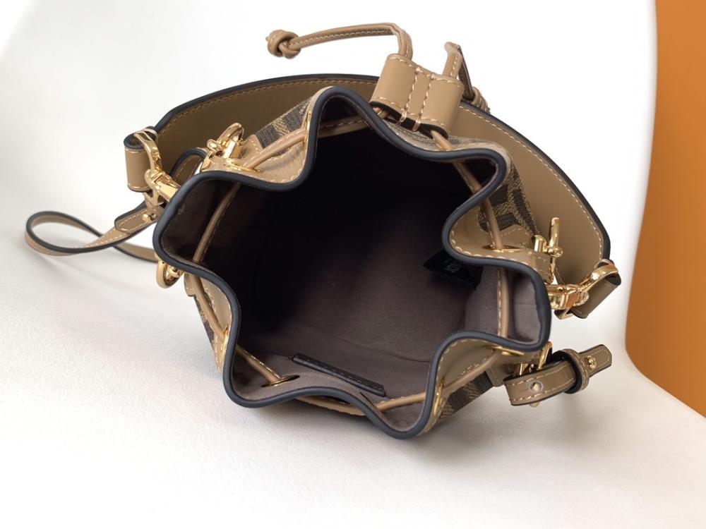 Bucket Bag