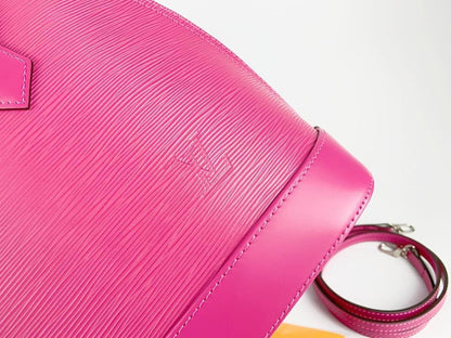 Modern Italian-Inspired Leather Shoulder Bag