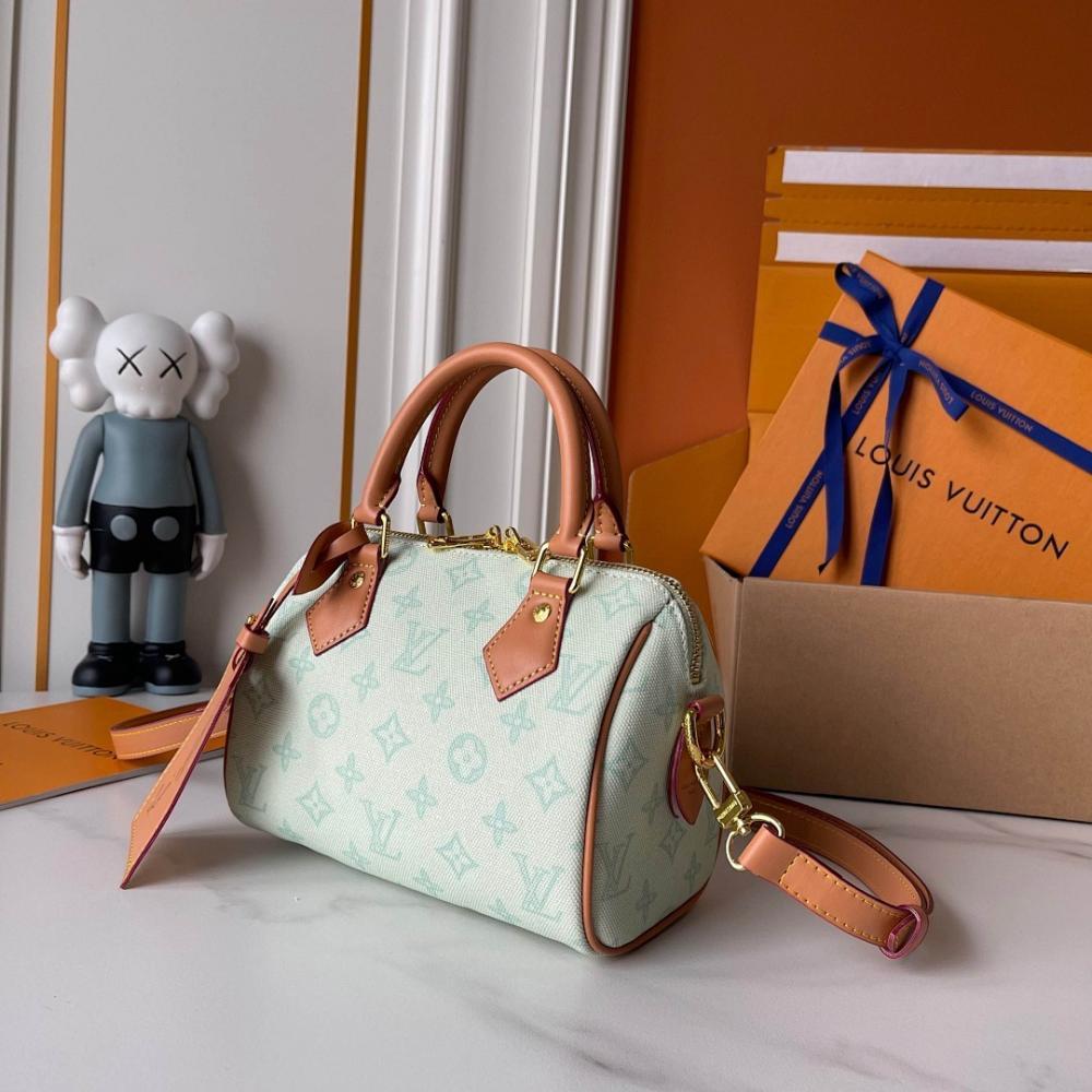 Alma Calfskin Shoulder Bag