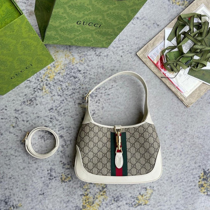 Elegant Shoulder Bag – Special Edition