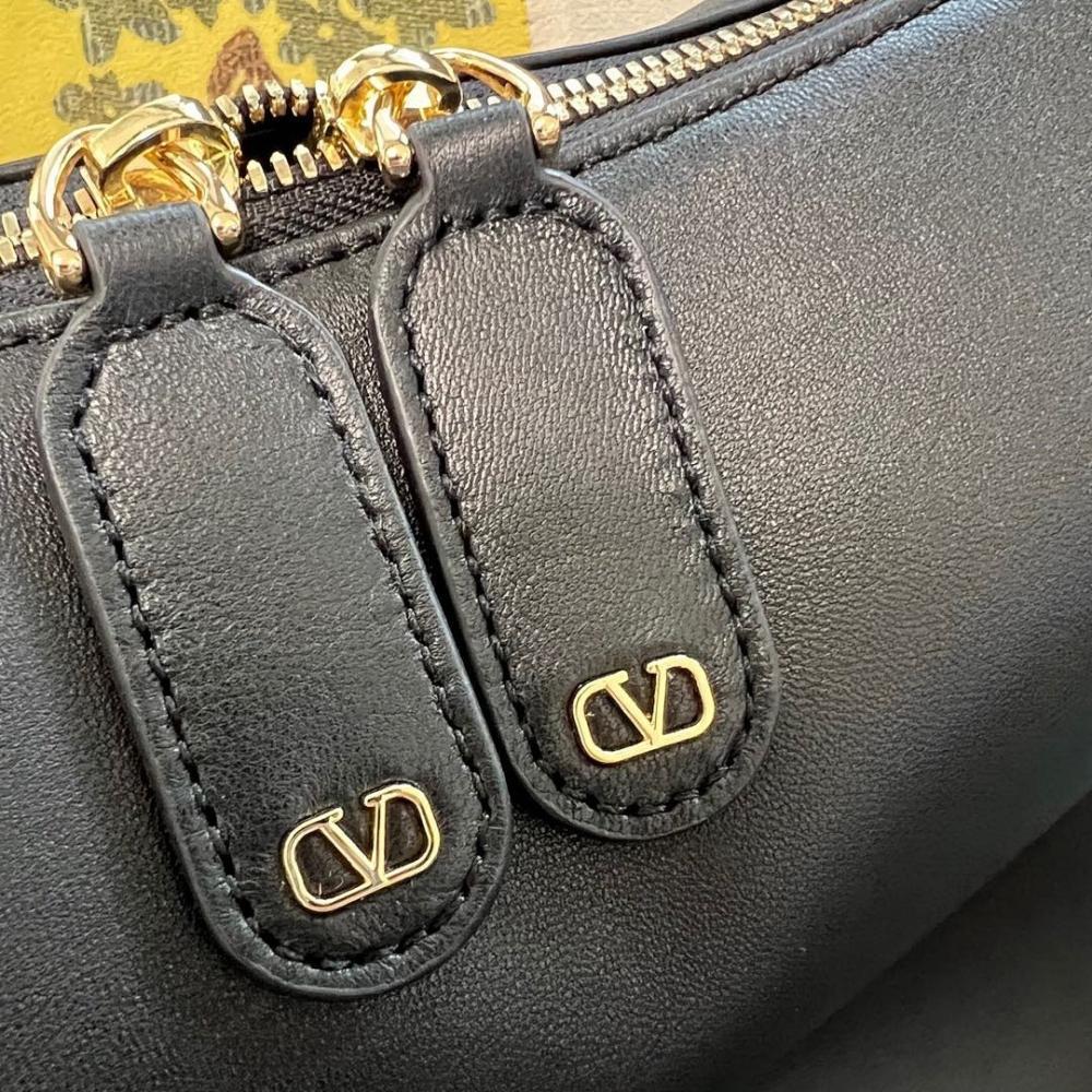 Classic Shoulder Bag – Special Edition