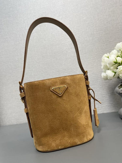 Bucket Bag