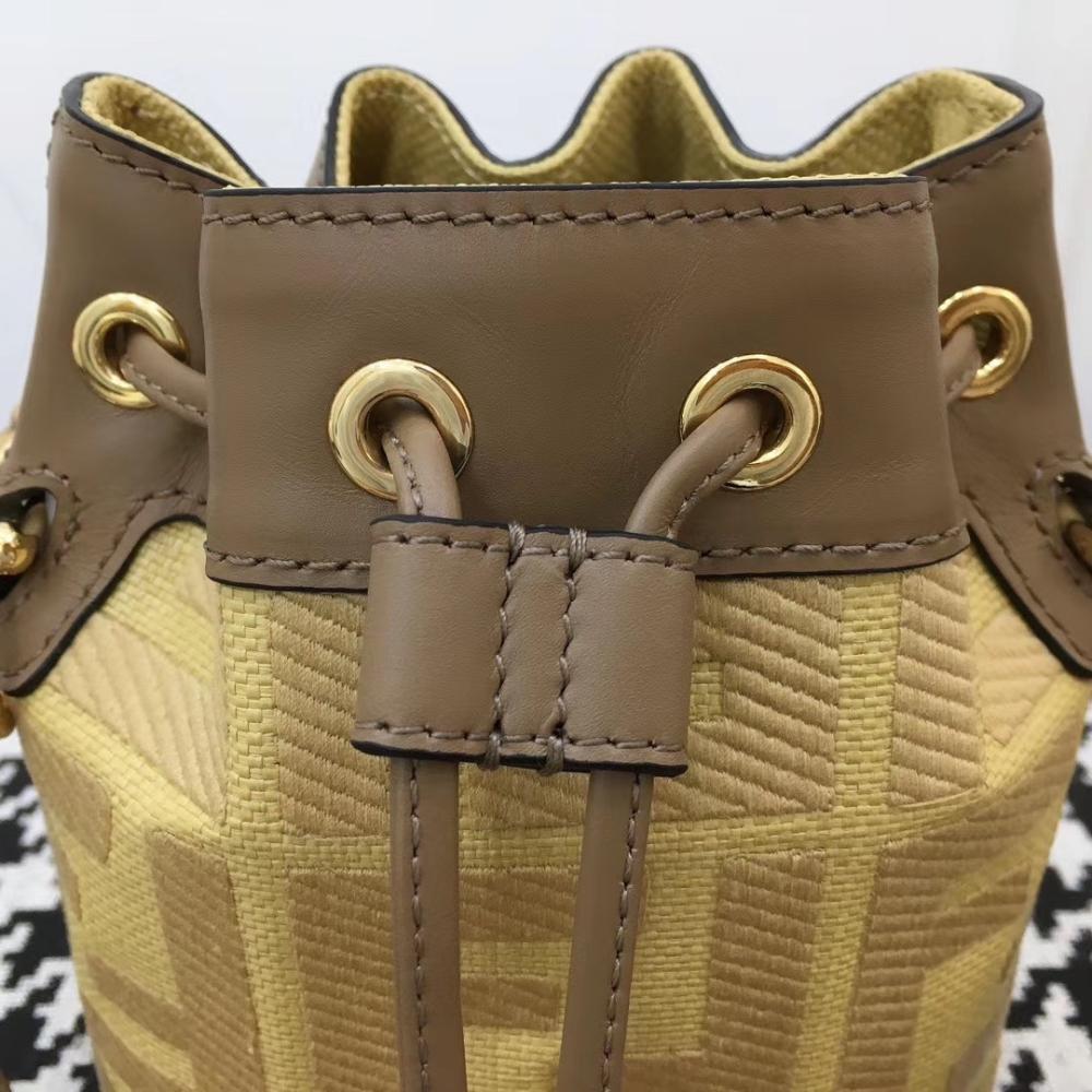 Classic Leather Shoulder Bag
