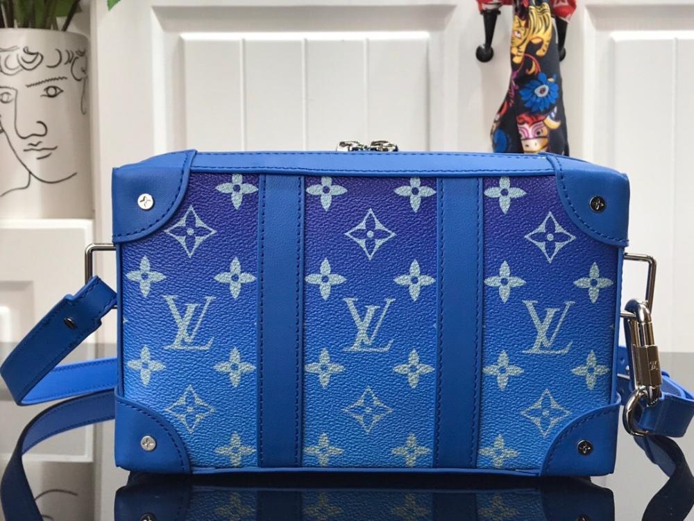 Elegant Shoulder Bag