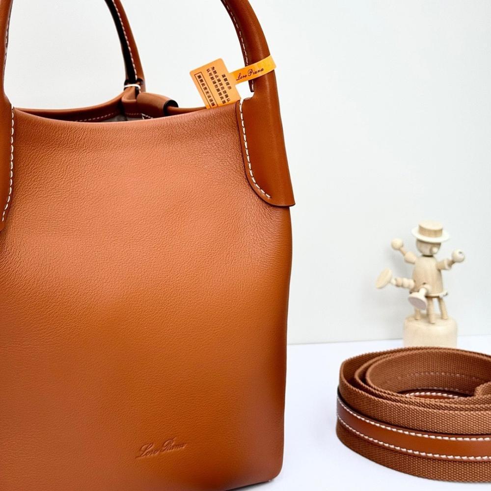 Luxury Stylish Gold Calfskin Shoulder Bag
