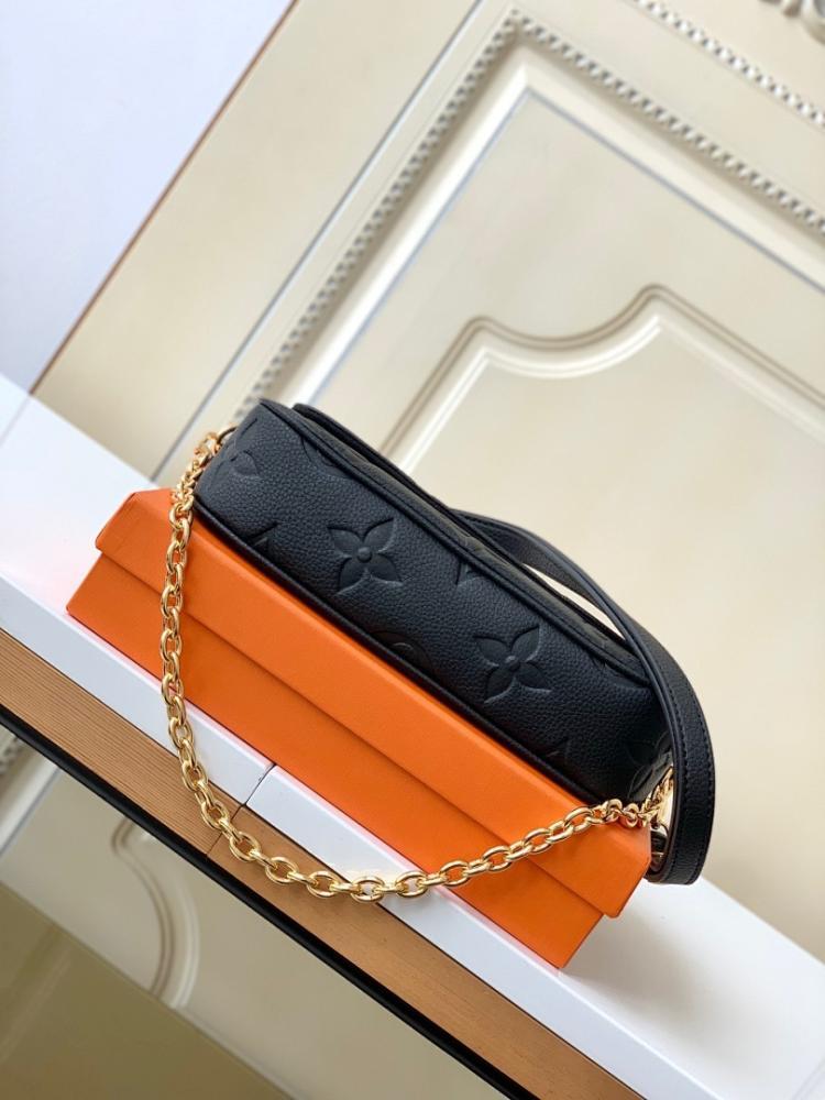 Stylish Premium Canvas Crossbody Bag
