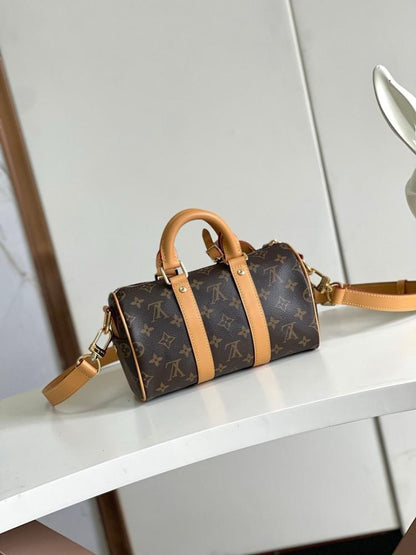 Italian-Inspired Stylish Leather Shoulder Bag