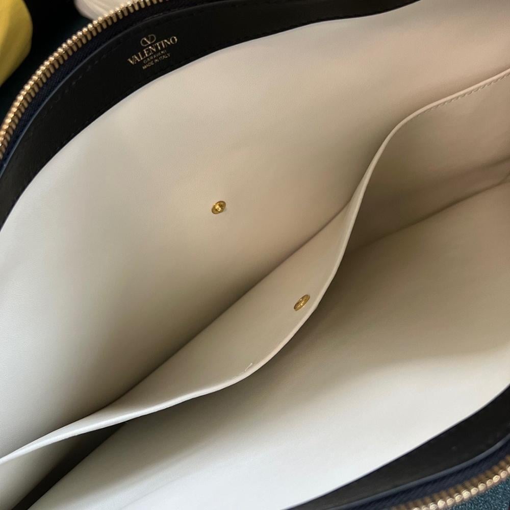 Classic Shoulder Bag – Special Edition