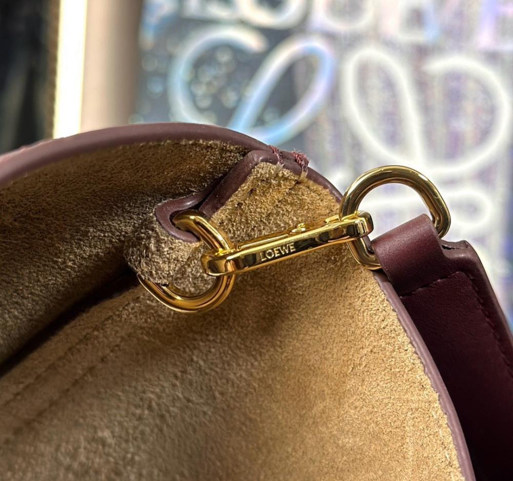 Stylish Refined Crossbody Bag