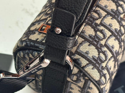 Italian-Inspired Luxury Black Leather Shoulder Bag