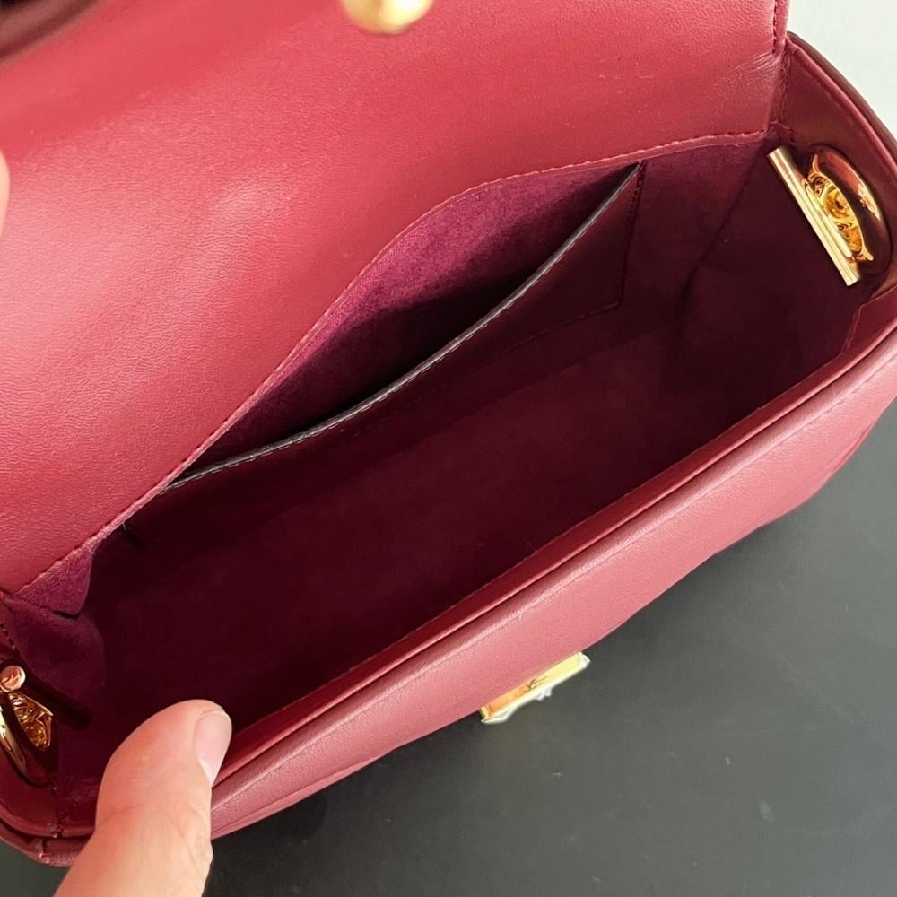GG Marmont Gold Leather Shoulder Bag