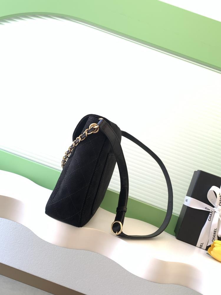 Quilted Leather Shoulder Bag