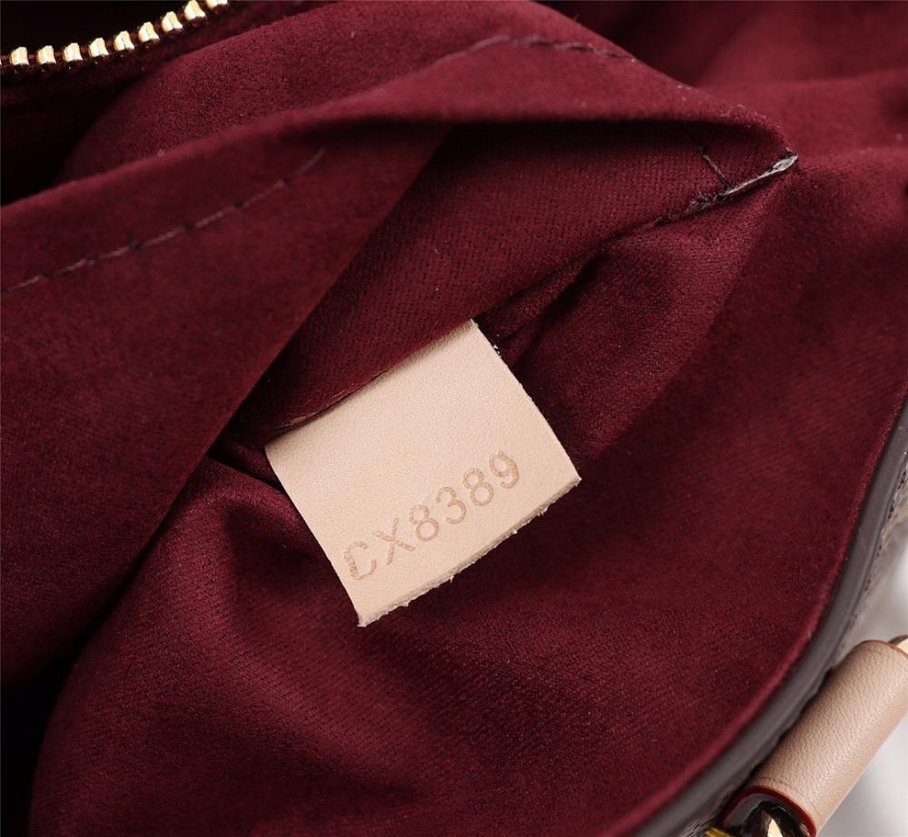 30 Montaigne Gold Monogram Leather Crossbody Bag