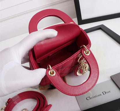 Luxury Stylish Pink Lambskin Bag
