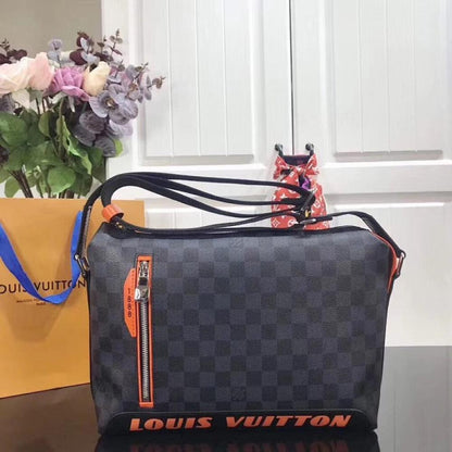 Messenger Bag